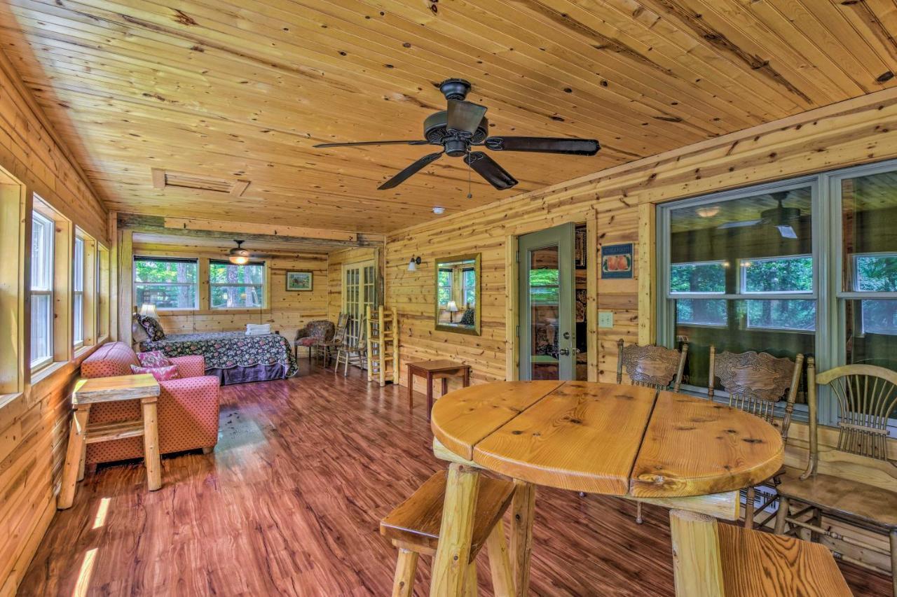 The Georgia Peach Cabin 8 Mi To Dwntn Helen Clarkesville Esterno foto